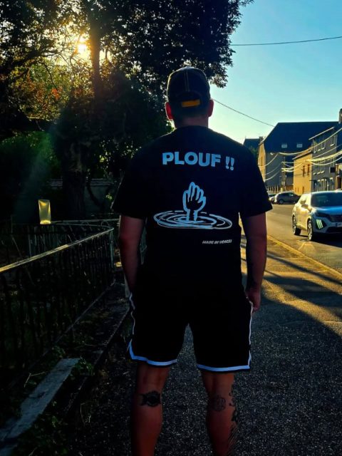 Il y a eu des périodes où l'on n'avait pas besoin de canicule pour faire plouf.
#exalte #humournoir #humourfrançais #drole #vosges